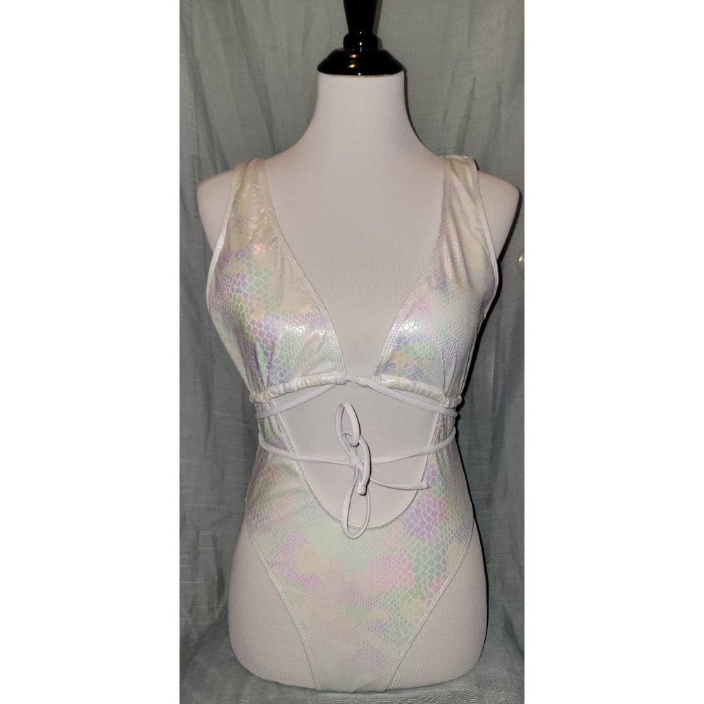 NWOT Shiney White Snakeskin metallic swimsuit medium